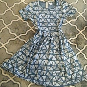 👗LuLaRoe Amelia👗
